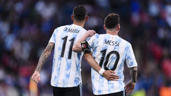 Ángel Di María trøye nr. 11 representerer englevinger